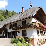 Waldbauernhof 팜스테이 호른베르크
