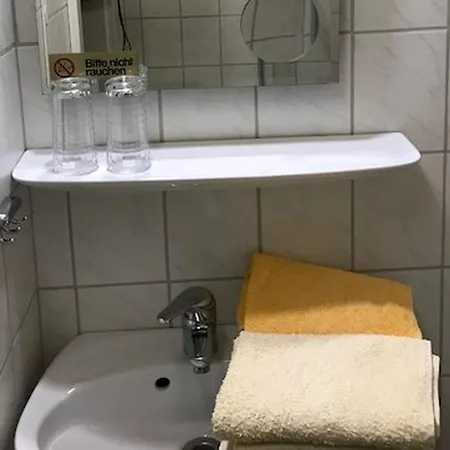 Waldbauernhof * הורנברג