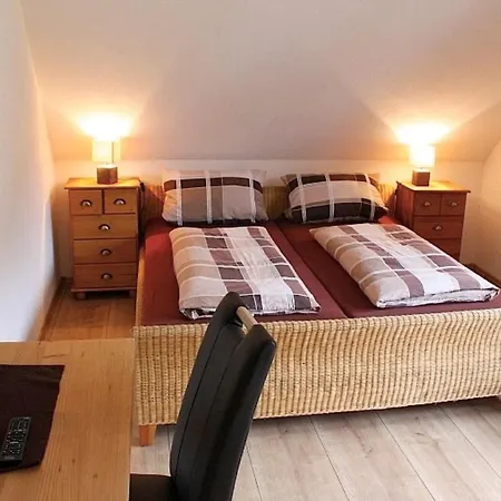 Waldbauernhof בית חווה